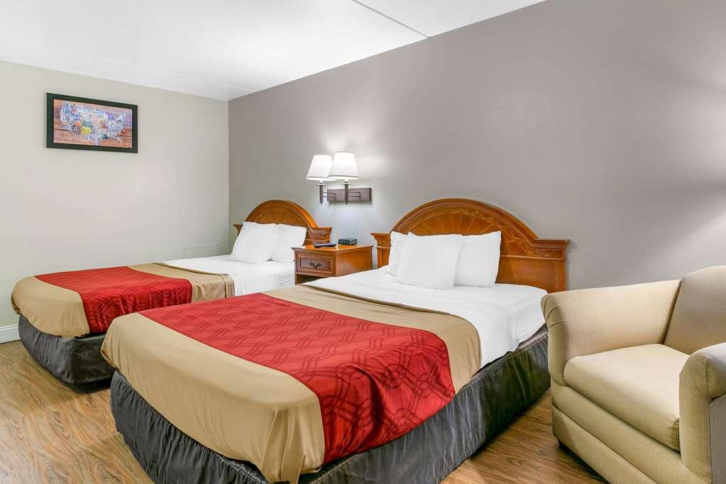 Econo Lodge Northeast Редінг Номер фото